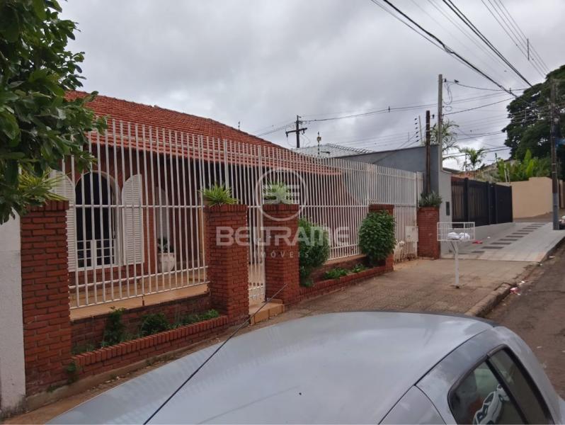 Casa Jardim Liberdade - Maringá -PR  R$ 675.000,00