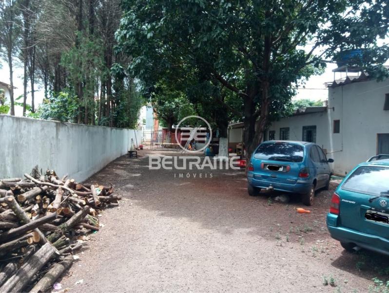 Casa + 1 Salão Com. Vila Cafelândia - R$850.000,00