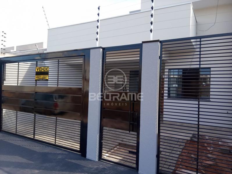 Casa - Bom Jardim - Maringá - PR  R$950.000,00