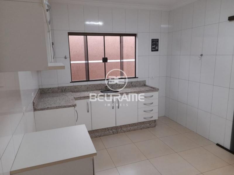 Casa - Jardim Botânico - Maringá - PR  R$500.000,00