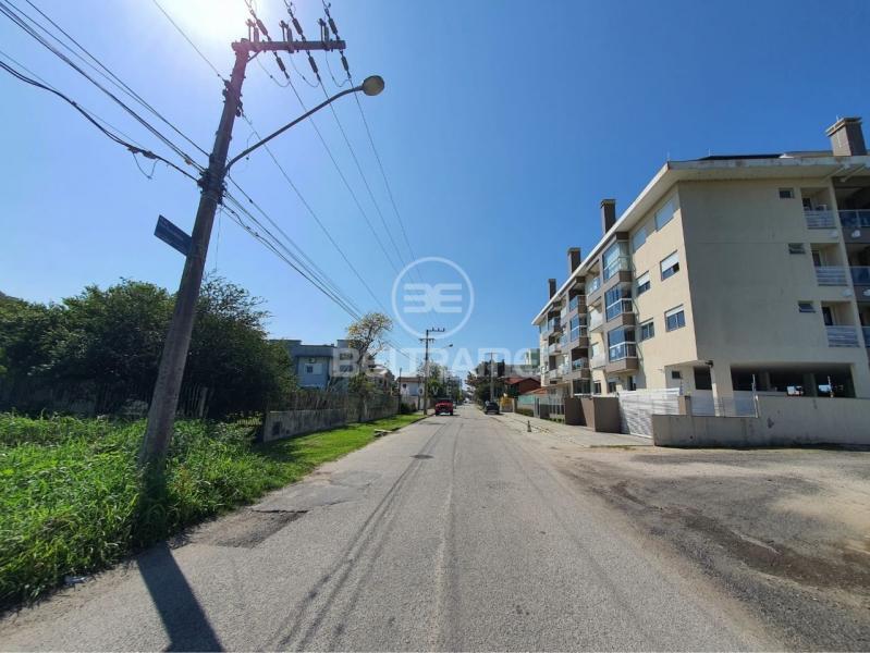 Terr.Res.Praia Canasvieiras Florianópolis/SC-R$3.000.000,00