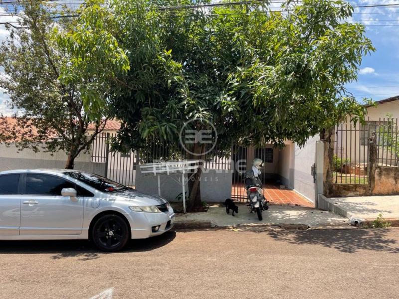 Casa - Conjunto Borba Gato - R$230.000,00