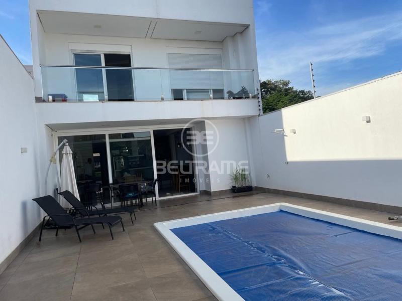 Sobrado residencial  - Zona 03 - R$1.750.000,00