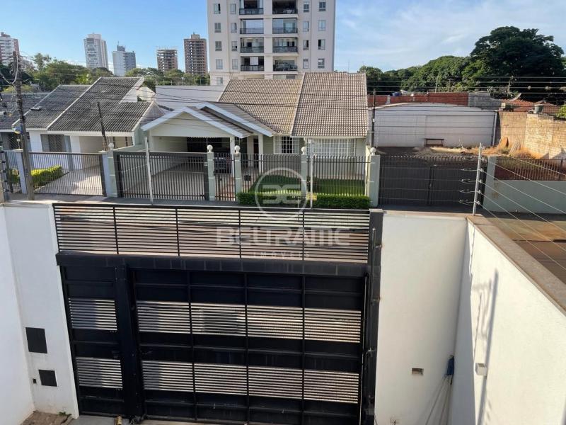 Sobrado residencial  - Zona 03 - R$1.750.000,00