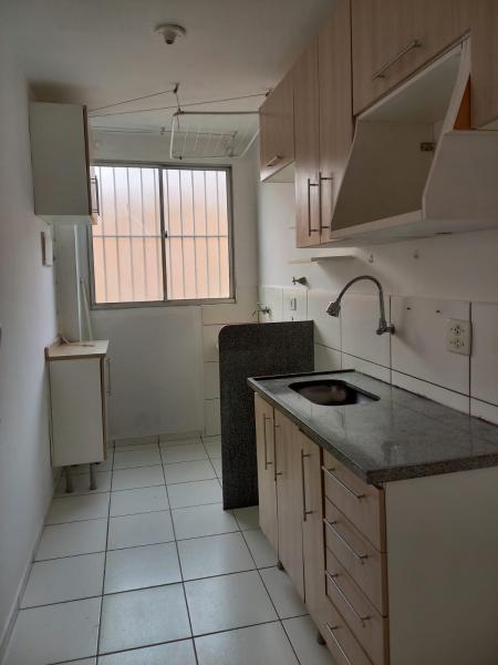 Apartamento  Vila Esperança  - Maringá  R$900,00