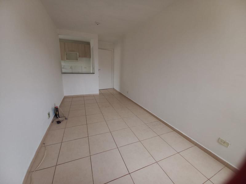 Apartamento  Vila Esperança  - Maringá  R$900,00