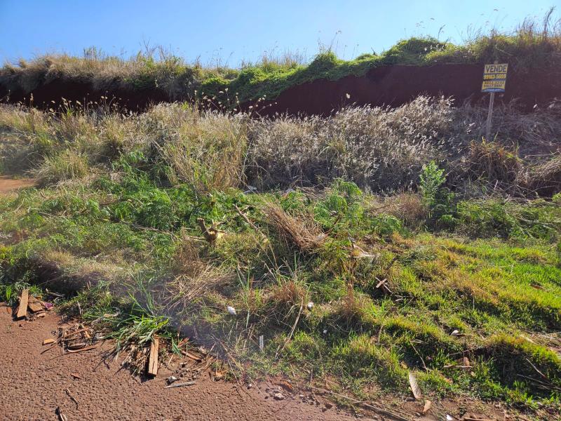 Terreno na Avenida Joaquim Duarte Moleirinho  R$ 780.000,00