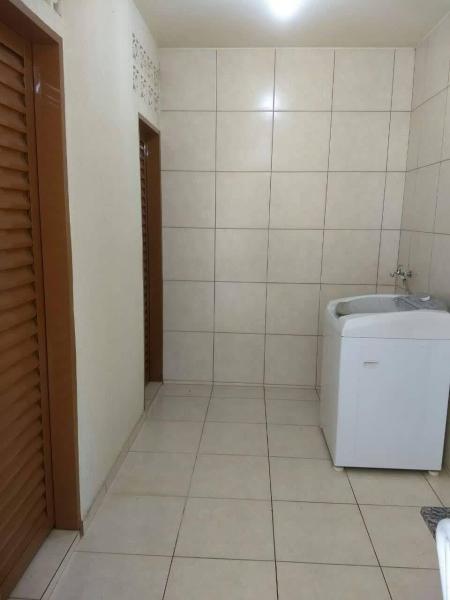 Casa Jardim Ebenezer  - Maringá   R$ 480.000,00