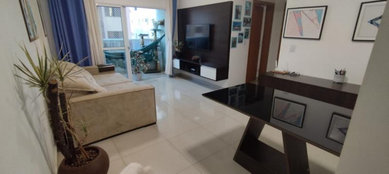 Apto  Zona 07  Edf. Torre Horacio Racanello  R$ 715.000,00