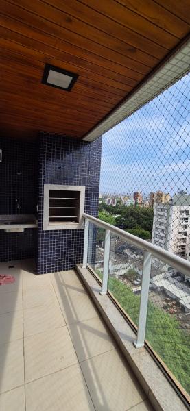 Apto -  Edificio Maíson Monet - Zona 07 - R$ 1.050.000,00 