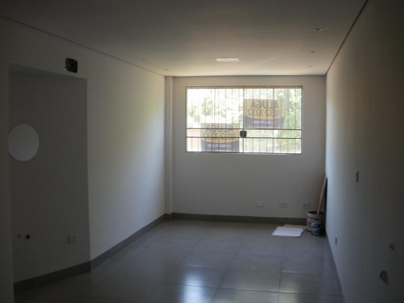 Sala Comercial - Cond. Centro Com. Pinheiros  - R$700,00