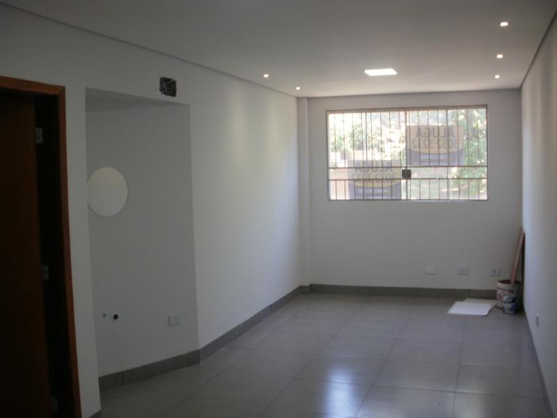 Sala Comercial - Cond. Centro Com. Pinheiros  - R$700,00