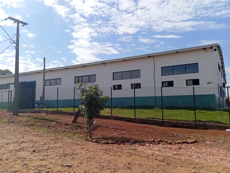 Barracão  Pq.  Industrial - Campo Mourão  R$ 2.500.000,00