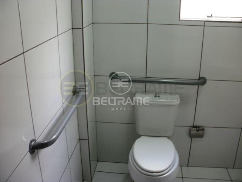 Sala Cond. Centro Medico Camélias -    R$ 229.000,00