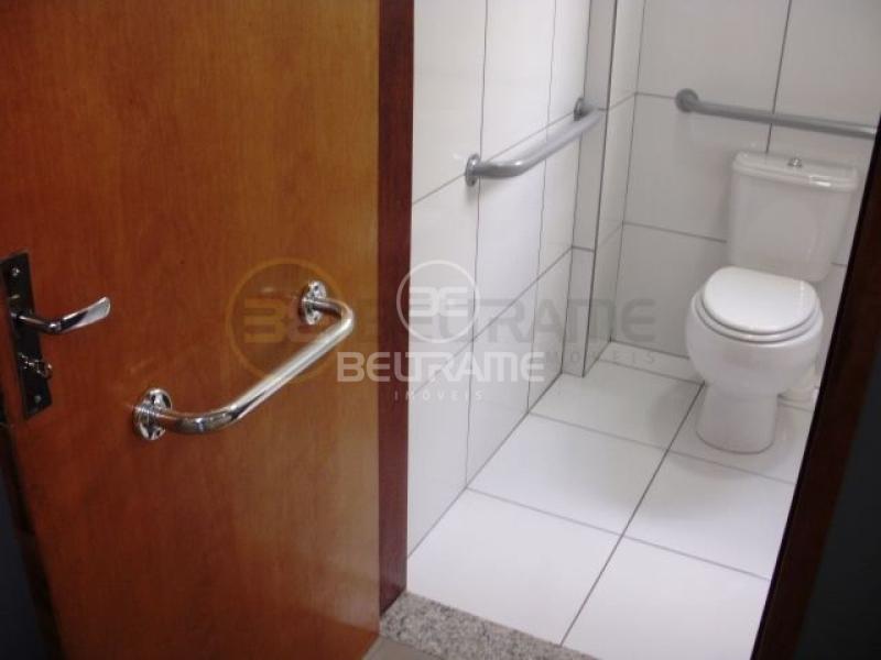 Sala Cond. Centro Medico Camélias -    R$ 229.000,00