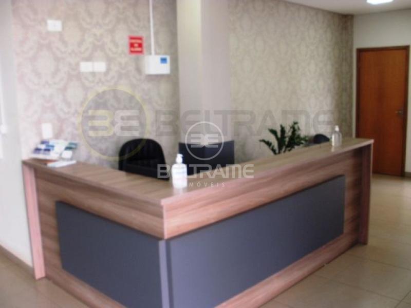 Sala Cond. Centro Medico Camélias -    R$ 229.000,00