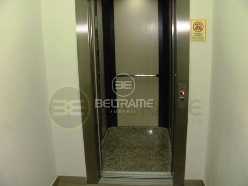 Sala Cond. Centro Medico Camélias -    R$ 229.000,00