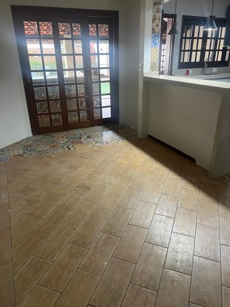 Sobrado - Jardim Iguaçu - Maringá - Pr  R$ 1.050.000,00