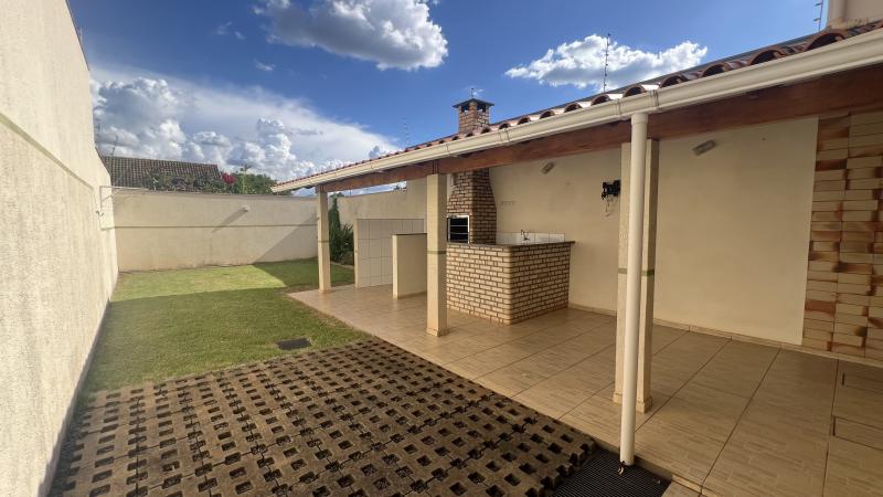 Sobrado  -   Jardim Novo Horizonte  - ** R$ 650.000,00