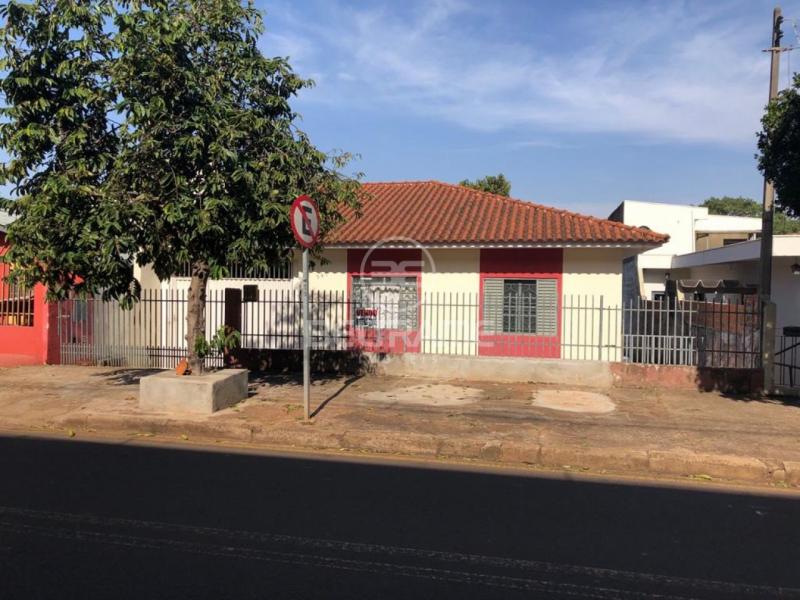 Casa - Zona 05 - Maringá - PR. - R$580.000,00